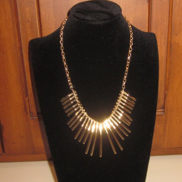 Gold Tone Fringe Necklace - Picture 2 of 2